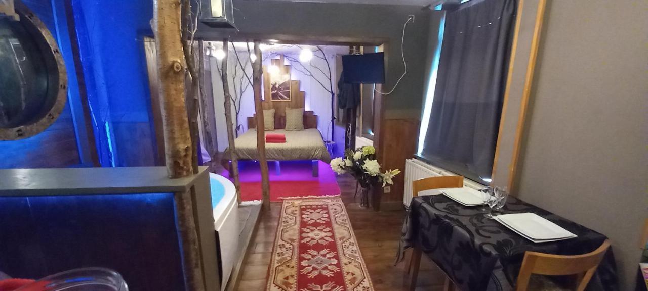 Francorchamps Guest House, Chambres Avec Ou Sans Jacuzzi Малмеди Екстериор снимка