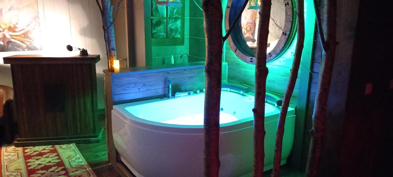 Francorchamps Guest House, Chambres Avec Ou Sans Jacuzzi Малмеди Екстериор снимка